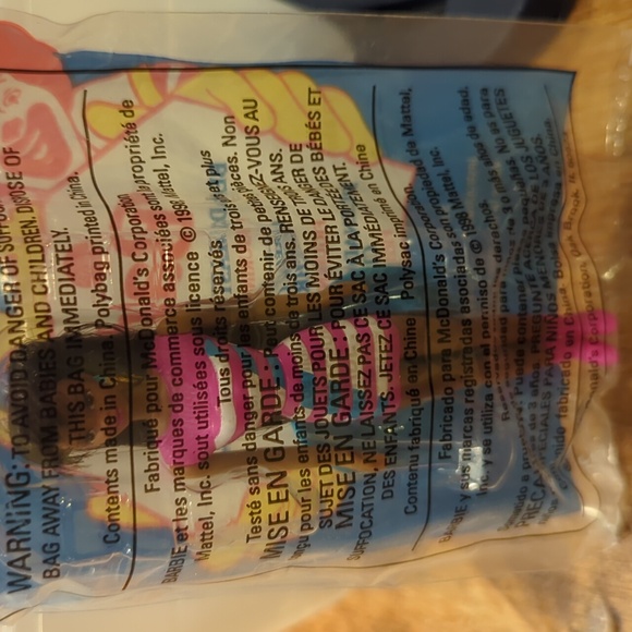 McDonald's happy meal collection Barbie and Hot wheels combo. Contains 4 of each - Picture 3 of 6